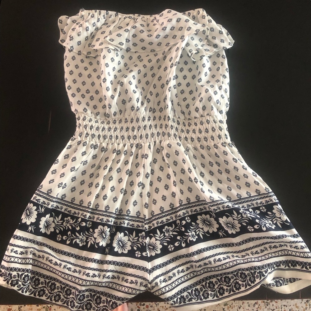 Boho romper with pockets, size medium